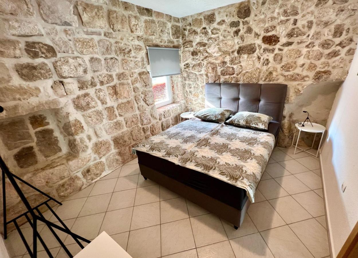 Apartments Toni - סלאנו מראה חיצוני תמונה